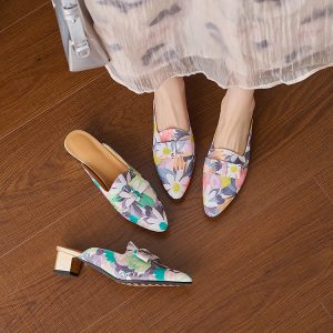 Women's Closed-Toe Slippers with Floral Print, Leather Upper, Chunky Mid Heel, Blue-Grey and Pink-Grey