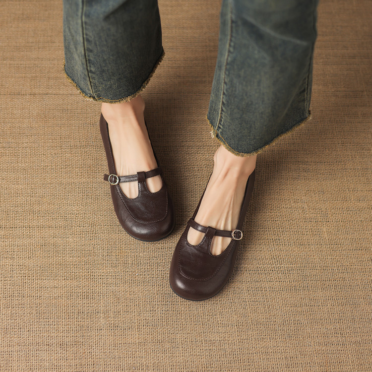 Women's Fashion Flat Shoes Low Heel Round Toe T-Strap Solid Casual